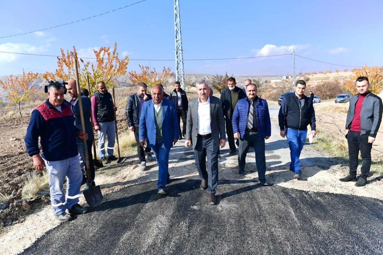 Yeşilyurt Belediyesi, kırsal yaşam alanlarında yoğun bir tempoyla çalışıyor