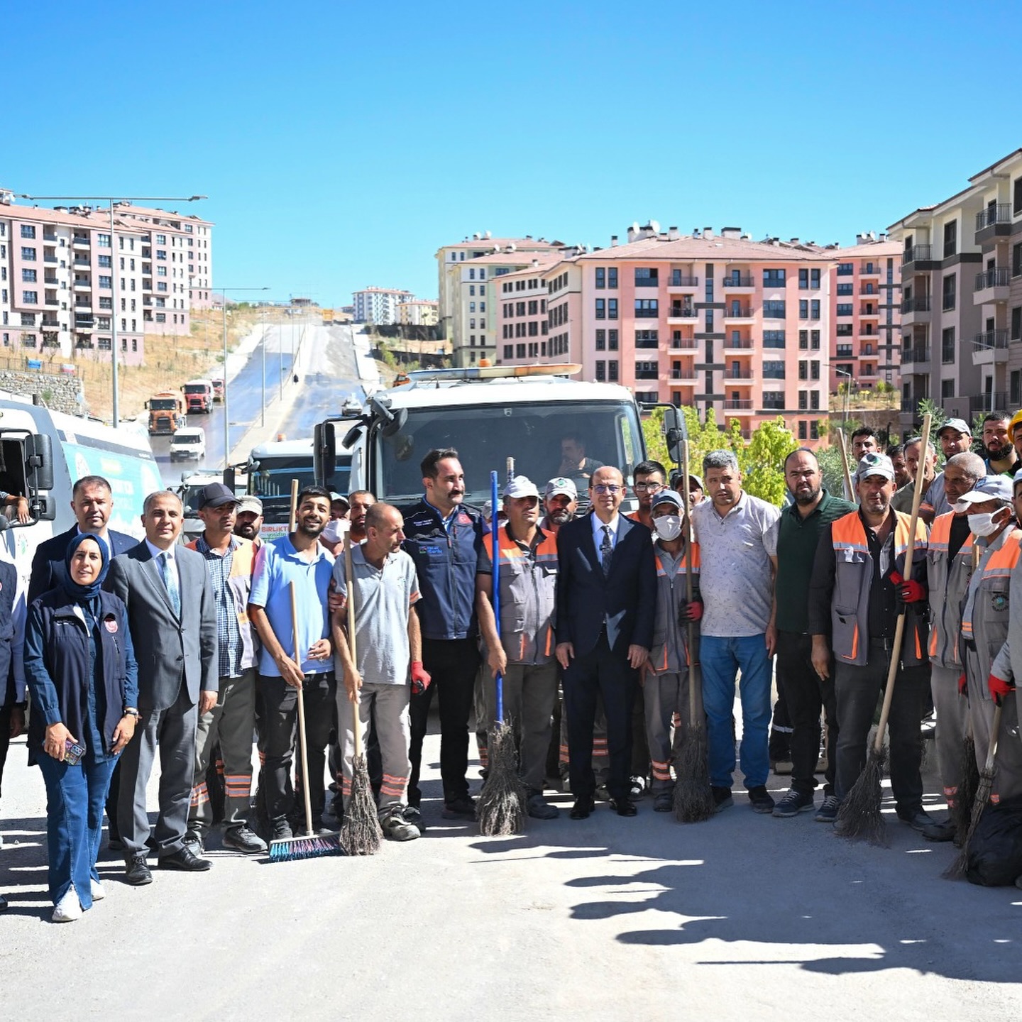 Yeşilyurt Belediyesinin Temizlik Seferberliği Devam Ediyor