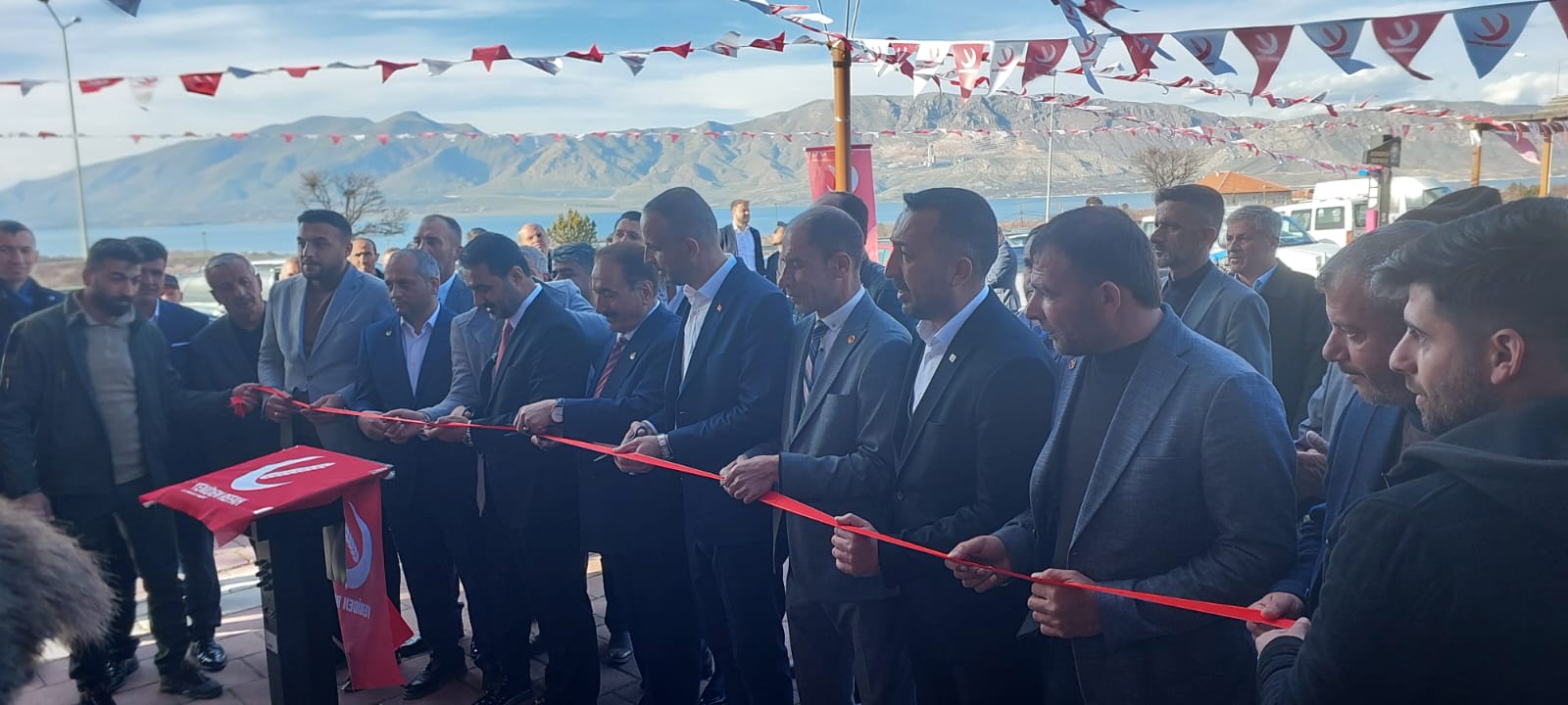 Yıldırım, "Anketlerde Yeniden Refah Partisi Çıkınca Endişeleniyorlar, Özelliklede Malatya’da Endişelensinler”