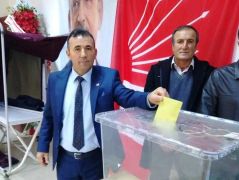 CHP’de ilçe kongreleri sürüyor