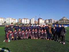 Yeşilyurt Belediyespor’un gençleri şampiyonaya hazırlanıyor