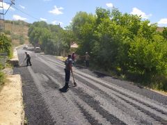 Malatya Büyükşehir ve Kuluncak Belediyesince asfalt çalışmaları devam ediyor