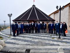 Başkan Çınar, muhtarları Oba Çadırı’nda ağırladı