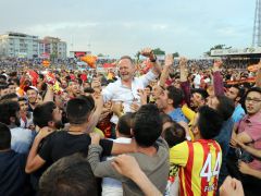 İrfan Buz 5 yıl sonra yeniden Yeni Malatyaspor’da