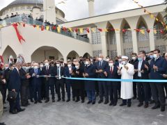 Diyanet İşleri Başkanı Erbaş: “40 yıl camisiz üniversiteler oldu”