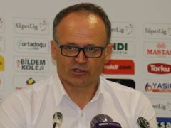 Yeni Malatyaspor, İrfan Buz ile 1 yıllık sözleşme imzaladı