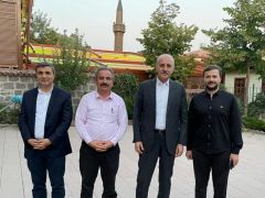 Numan Kurtulmuş, Ankara’da Anadolu Yayıncılar Derneği’ni ziyaret etti.