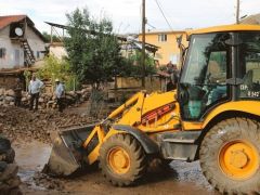 Dere taşınca sel yaşandı, o anlar kamerada