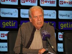 Mustafa Denizli: “Moralli bir ekibe karşı sahaya çıktık”