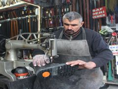 Karlı günlerde ayakkabı tercihi önemli