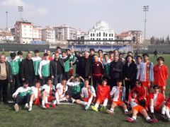 Yeşilyurt Belediyespor, namağlup şampiyon