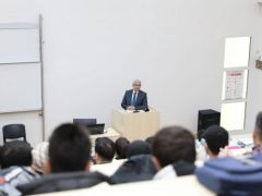 Başkan Güder Geleceğin Hukukçularıyla Buluştu