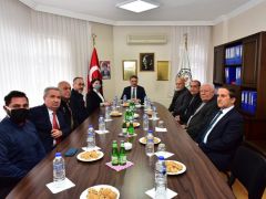 Vali Baruş Malatya Eğitim Vakfı’nı Ziyaret Etti