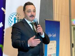 Basa,”Liyakatli İnternet Medyası Vasatların Altında Ezilmek İstemiyor”