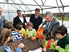 Çınar, “Çocuklarımıza Erken Yaşlarda Tarım Sevgisini Aşılıyoruz”