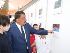 Büyükşehir Belediyesi ve TED Koleji’nin Düzenlediği Karikatür Çalıştayı Başladı