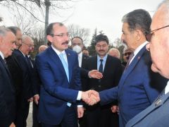 Keskin, “Piyasada Kaos Oluşturulmuştur Kontrol Kaybedilmiştir”