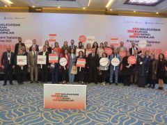 “Geleceğini Kuran Genç Kadınlar”ın İkinci Paydaşlar Toplantısı Diyarbakır’da Düzenlendi