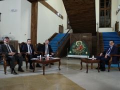 Bakan Dönmez,” Karbon Salmayan Araçlar Yapacağız”