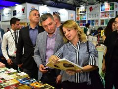 Vali Şahin’den 9. Malatya Anadolu Kitap ve Kültür Fuarına Ziyaret