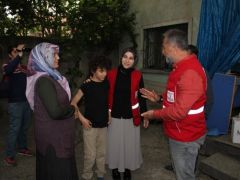 Türk Kızılayı Bayram Öncesi Yüzleri Güldürdü