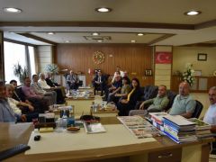 Sadıkoğlu: “İhracat Ürünlerinde ‘Malatya Kayısısı’ Adının Kullanılmasını Rica Ediyoruz”