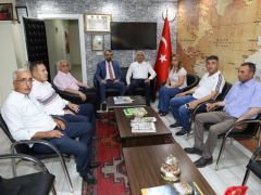 Başkan  Güder’den İhsan Akın’a Hayırlı Olsun Ziyareti