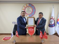 Türkiye’de İlk Kez “TSE Hizmet Yeterlilik Belgesi” Alan Oda Malatya TSO Oldu