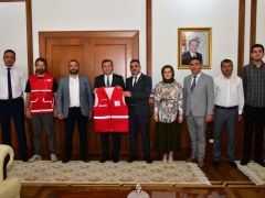 Malatya Kızılay’dan Vali Şahin’e Ziyaret
