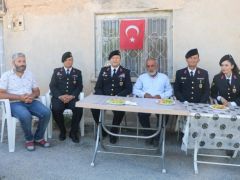 Jandarma Şehit Babalarını Unutmadı