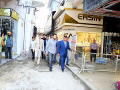 Başkan Gürkan Kuyumcular Çarşısında İncelemelerde Bulundu