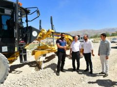 Çınar: “Çarmuzu, Yeni Sanayi Alanları ve Konforlu Yollarıyla Daha Cazip Hale Gelecek”