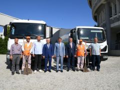Büyükşehir Belediyesi Araç Filosunu Güçlendiriyor