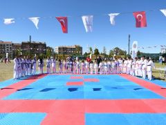 Kayısı Festivali Kapsamında Spor Şenliği Düzenlendi