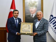 Binali Yıldırım Malatya Valiliğini Ziyaret Etti