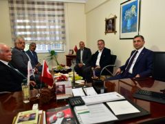 Vali Hulusi Şahin’den Cem Vakfına Ziyaret