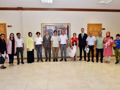 LGS Birincileri Vali Şahin’i Ziyaret Etti