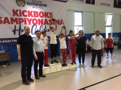 Büyükşehir Belediye Başkanlığı Kick Boks Şampiyonası Sona Erdi