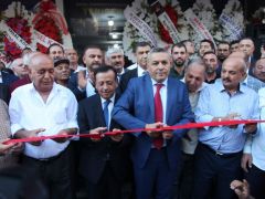 Başkan Sadıkoğlu’nun Seçim Ofisi Törenle Açıldı