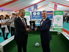 Yeşilyurt Belediyesine Ödül