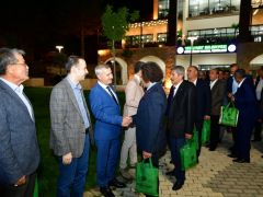 Yeşilyurt Belediyesi Muhtarlar Günü Proğramı Düzenledi
