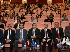 İNÜ ‘de Kariyer Fuarı Düzenlendi