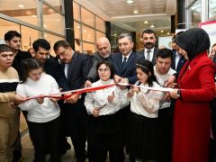 “Tuvalimdeki Ezgiler Sanat Atölyesi” Açıldı