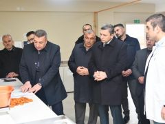 Vali Şahin’den Şire Pazarı’na Ziyaret