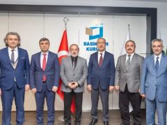 BİK’in Ev Sahipliğinde Yeni Basın Yasası Masaya Yatırıldı