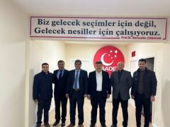 Hürriyetçi Eğitim-Sen’den Saadet Partisi’ne Ziyaret