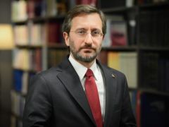 Fahrettin Altun Çalışan Gazeteciler Gününü Kutladı