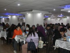 Yetimler Kervanından 2 Bin 550 Kişilik İftar Yemeği
