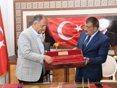 Bakan Özhaseki’den, Başkan Gürkan’a Ziyaret