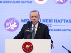 Cumhurbaşkanı Recep Tayyip Erdoğan, “Bu milletin iman kalesini çökertmek için pervasızca saldırıyorlar.”